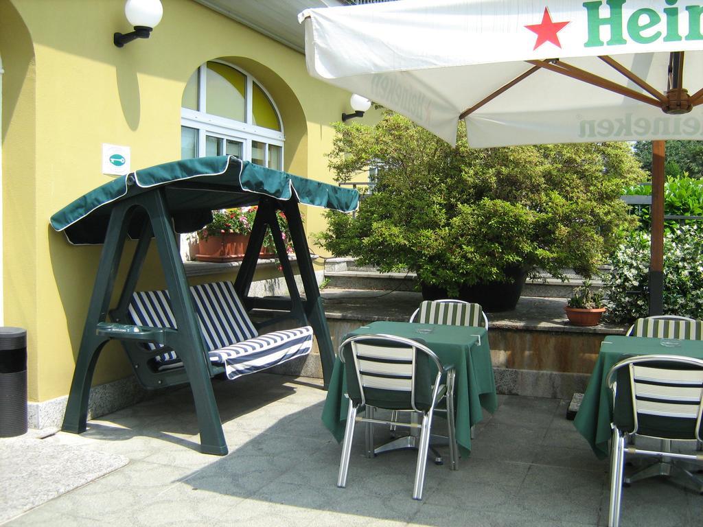 Hotel Del Fiume Cannobio Exterior foto