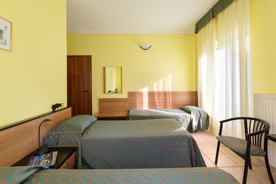 Hotel Del Fiume Cannobio Exterior foto
